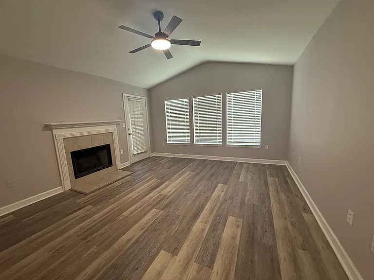 18293 Bridle Club Dr — Photo 5