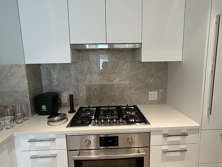 2728 Acadia Rd — Photo 3