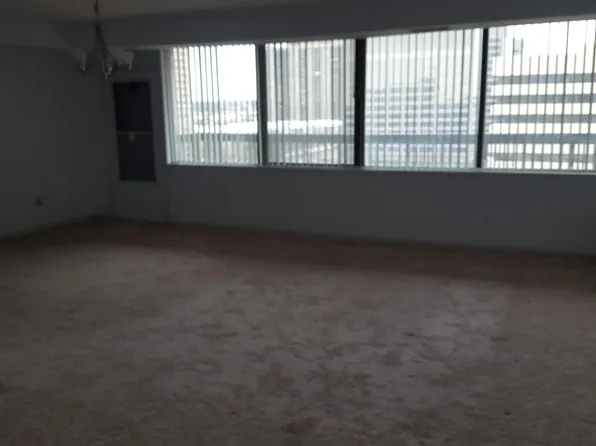 3713 S George Mason Dr, Falls Church, VA 22041