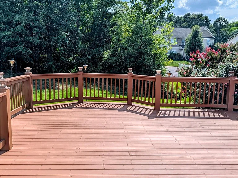 4031 Huntley Glen Dr — Photo 6