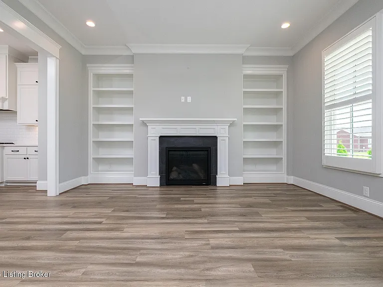 6024 Passionflower Dr — Photo 9