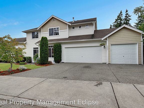 5th image of 1302 195th St SW