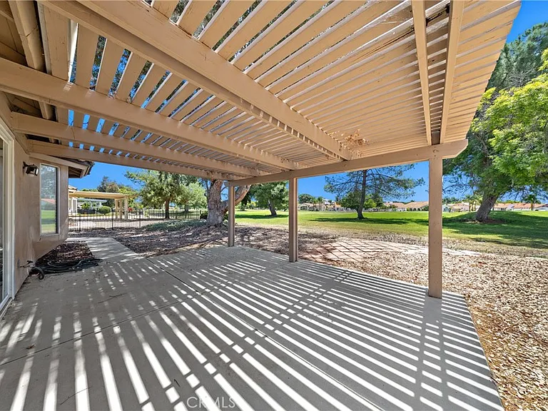 2971 Peach Tree St — Photo 24