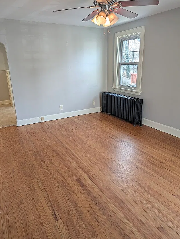 2 bed, 900 sqft, $1,300 — Photo 3