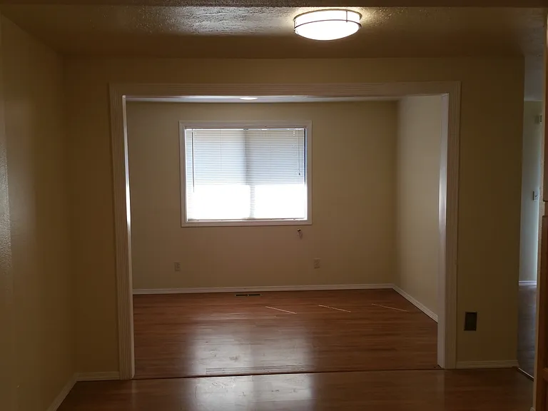 3617 Silverstone Dr NE — Photo 5