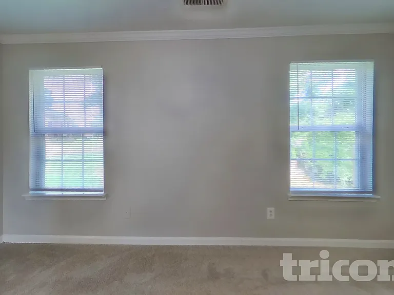 5733 Partin Ln — Photo 5