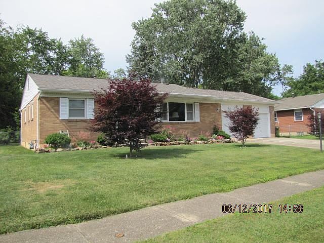 1st image of 176 Oberlin Ct N