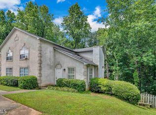 4226 Lakes End Dr NW, Kennesaw, GA
