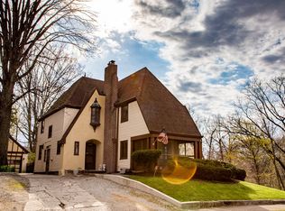 2560 Eastbrook Dr, Fort Wayne, IN 46805