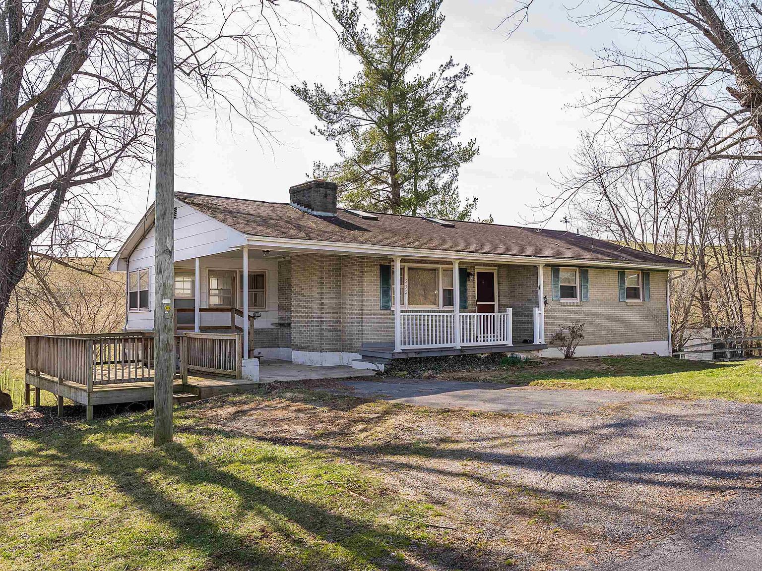 232 Whiskey Creek Rd, Churchville, VA 24421 Zillow