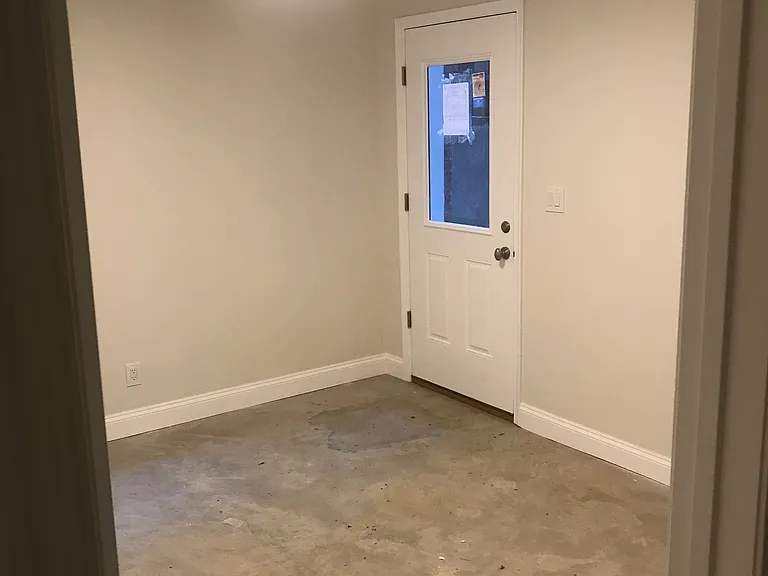 212 T St NW #BASEMENT — Photo 3