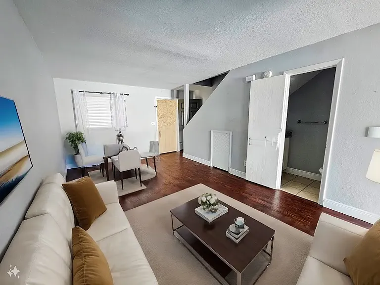37218 Majestic Oak Ct #37218 — Photo 24