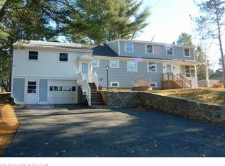 51 Lakeview Rd, Boothbay Harbor, ME 04538