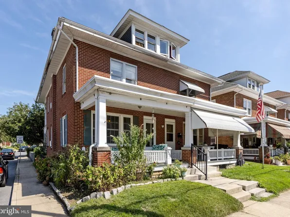 449 N State St, Ephrata, PA 17522