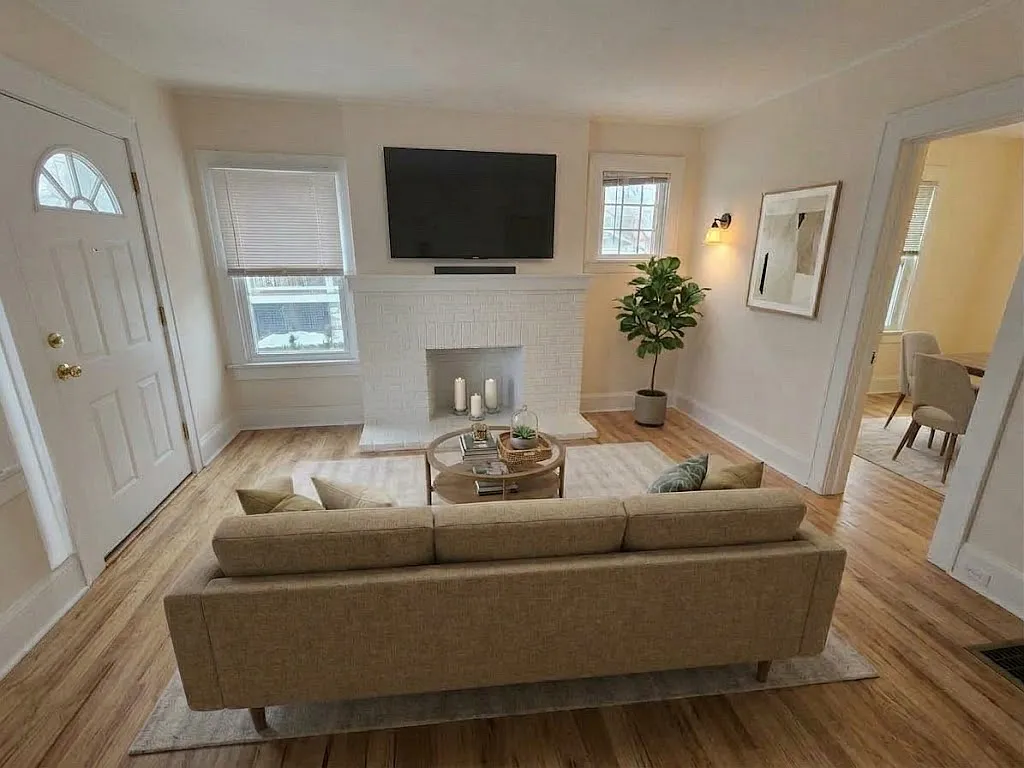 2 bed, $2,500 — Photo 3