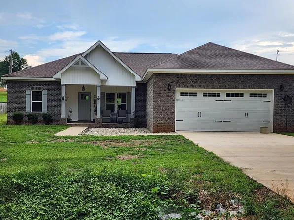 6882 County Road 3319, Troy, AL 36079