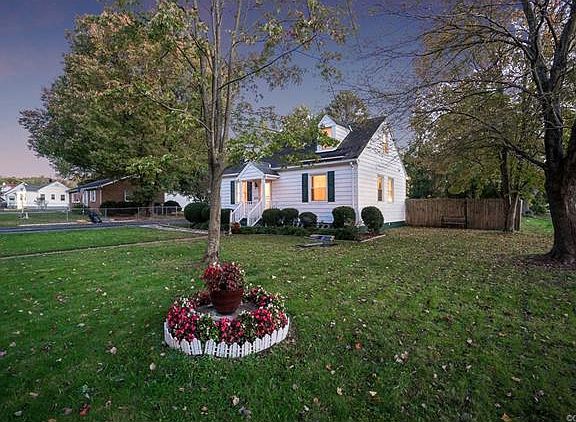 3rd image of 4135 Sprenkle Ln