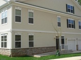 201 Stone Creek Ct #201, Whippany, NJ 07981