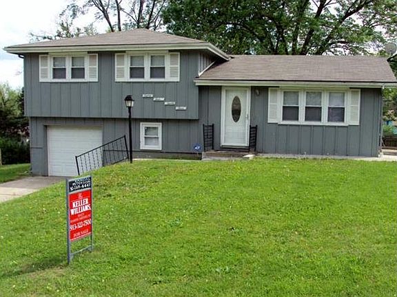 3rd image of 8423 Ann Ave