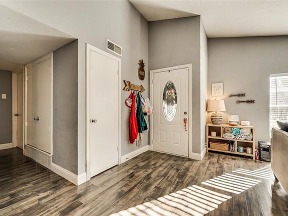 5th image of 3329 Edelweiss Ct
