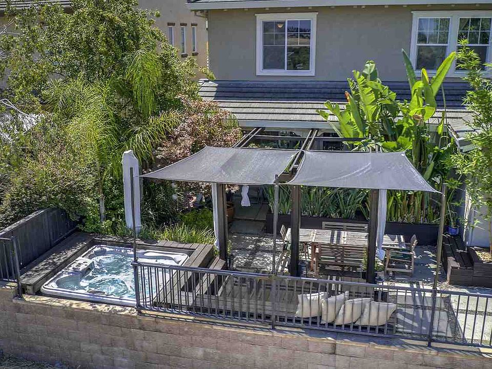 1st image of 2061 Camp Whitney Cir