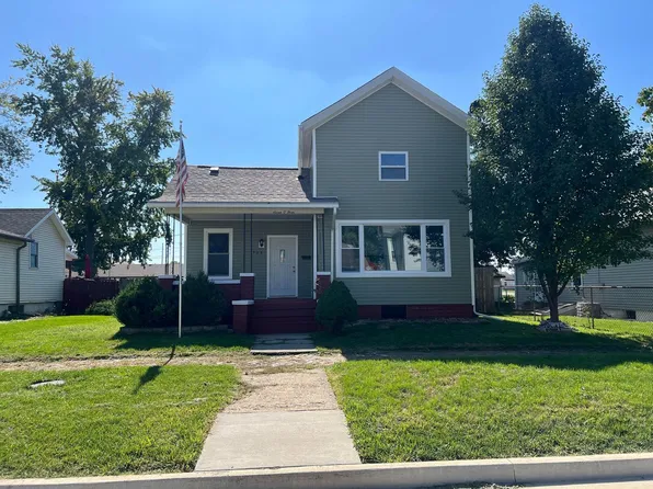 703 E Elm St, Streator, IL 61364
