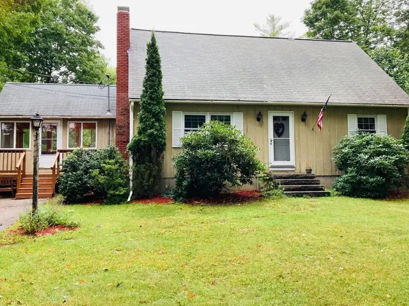 102 Sanborn Road, East Kingston, NH 03827