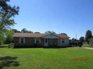 705 Faye Ave, Pocola, OK 74902