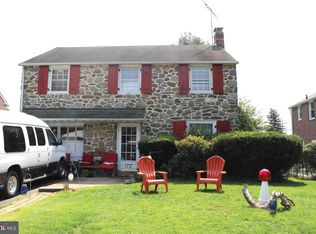 172 Warrior Rd, Drexel Hill, PA 19026