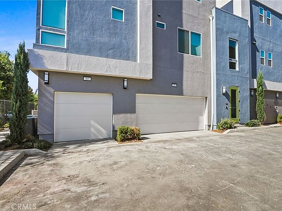 2nd image of 960 N Tangent Privado Unit 305