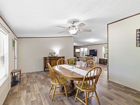 5th image of 1156 Espy Rd