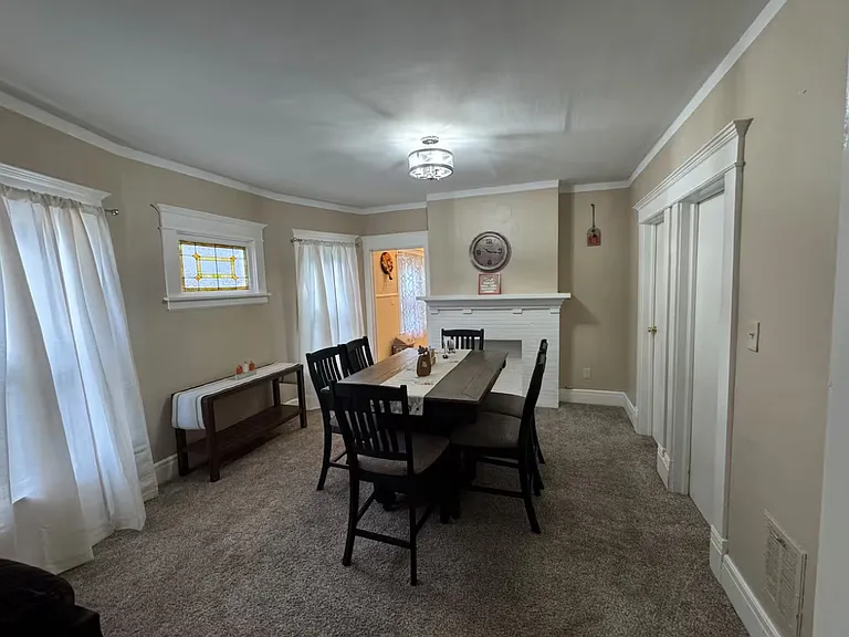 19 Dismonda St #2 — Photo 8