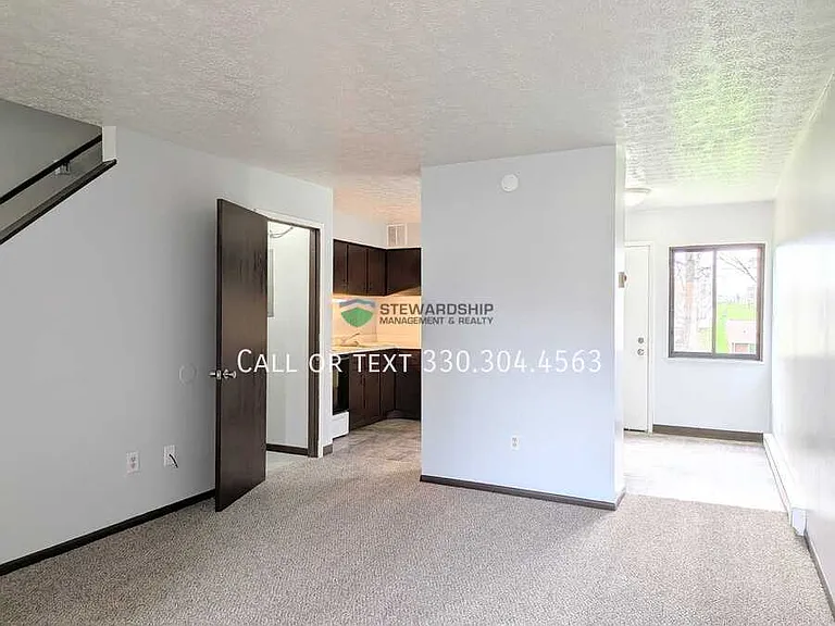 Autumn Chase Townhomes — Photo 11