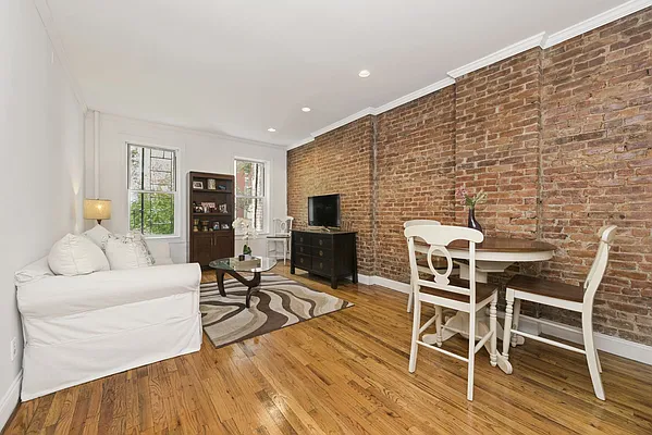 Rented by Compass | media 1