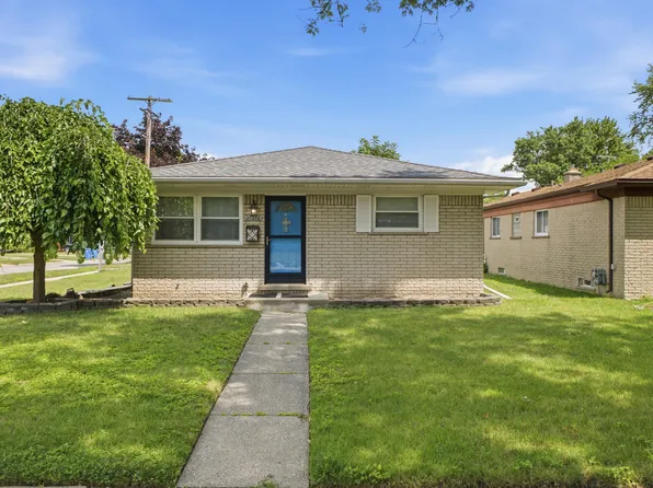 25248 Hass St, Dearborn Heights, MI 48127