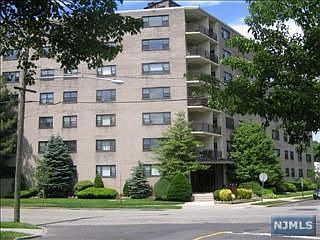 2nd image of 25 Grand Ave APT 7E