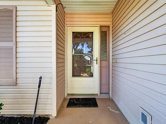 5th image of 752 OLD OAKS LANE