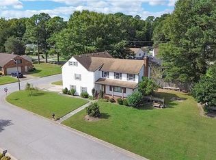 700 Pintail Ln, Chesapeake, VA 23323