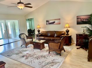 263 Park Forest Blvd, Englewood, FL 34223