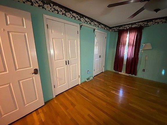 Master Bedroom Picture 2