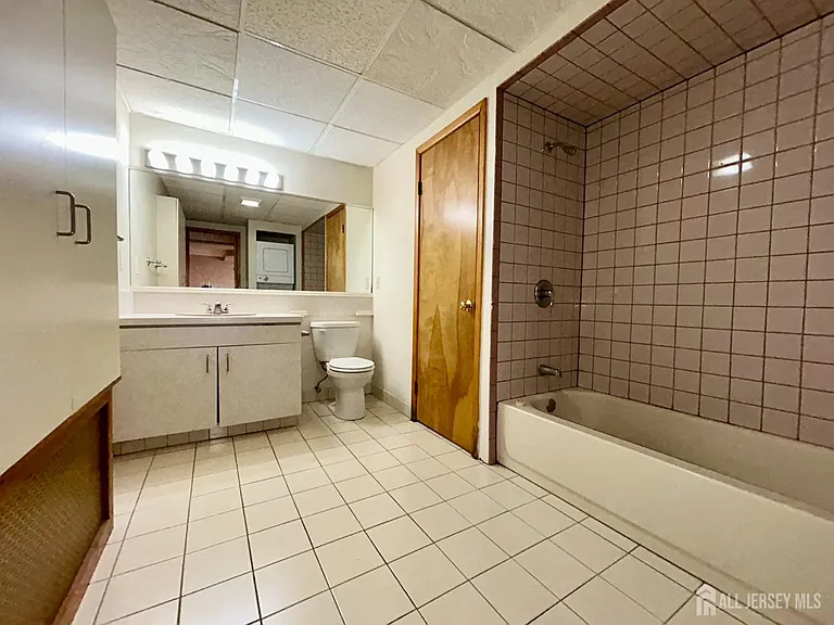 54 Loring Ave #1 — Photo 14