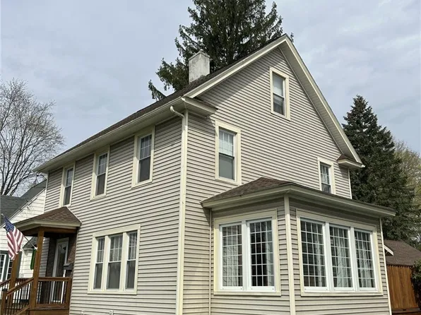 166 Groton Ave, Cortland, NY 13045