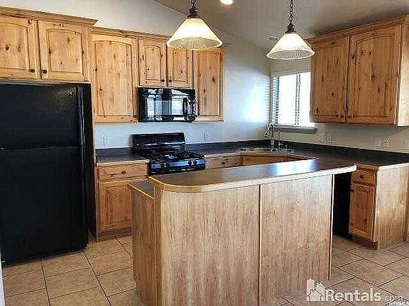 5th image of 3696 W Salinas Dr