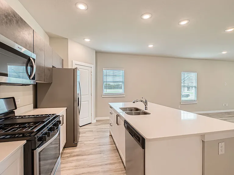 The Residences at Hudson Hollow — Photo 22