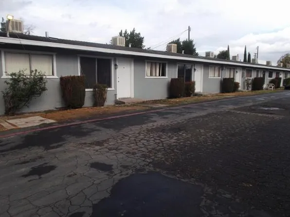 1244 N Millbrook Ave #C, Fresno, CA 93703
