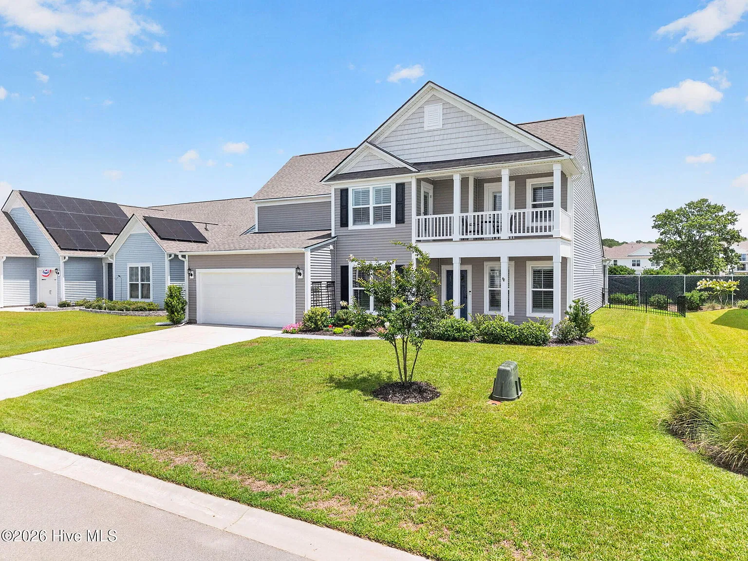 4 bed, 2.5 bath, 3220 sqft, $2,800 — Photo 3