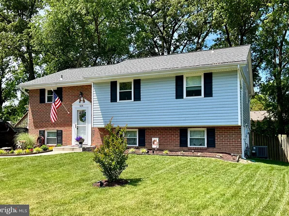 8238 Chalet Ct, Millersville, MD 21108