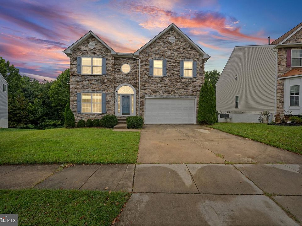 1st image of 4722 Stellabrooke Ln