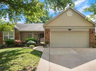 16236 Port Of Nantucket Dr, Grover, MO