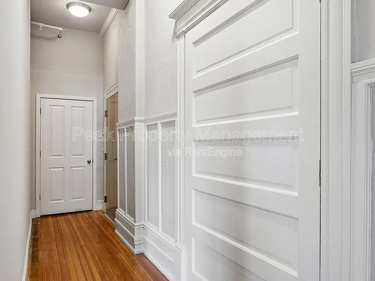 220 E Marshall St #34 — Photo 15